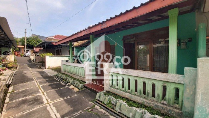 Rumah Ideal bagi Keluarga di Banyumanik - LT 152m2m² Rumah Ideal bagi Keluarga di Banyumanik - LT 152m2m²