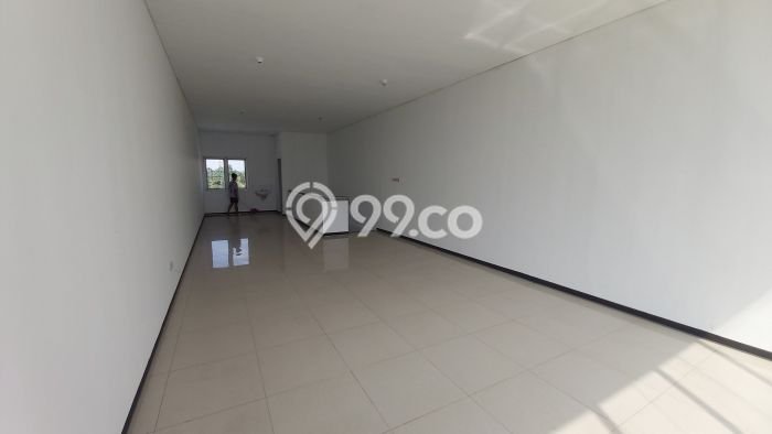 Ruko untuk disewa di Banyumanik punya LT 112m2 & LB 203m2 harga sewa kompetitif Ruko untuk disewa di Banyumanik punya LT 112m2 & LB 203m2 harga sewa kompetitif