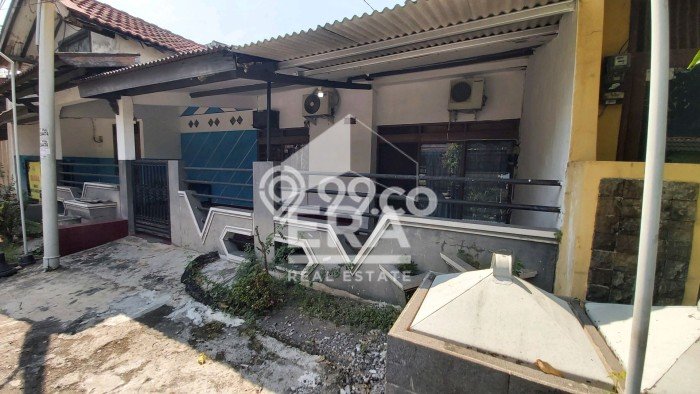 Jual Rumah Strategis Bagus Punya 9 KT di Pedurungan Semarang SHM Jual Rumah Strategis Bagus Punya 9 KT di Pedurungan Semarang SHM