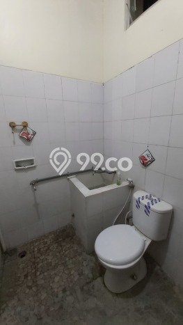 Ruko Komersial Disewakan di Semarang Tengah Semarang Luas 250m2 Ruko Komersial Disewakan di Semarang Tengah Semarang Luas 250m2
