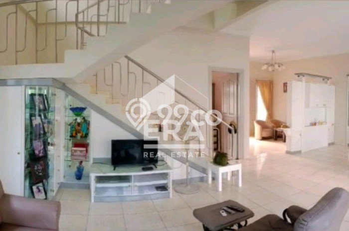 Siap Huni Rumah Mewah 4 Kamar di Banyumanik Dekat ke Mana Saja Siap Huni Rumah Mewah 4 Kamar di Banyumanik Dekat ke Mana Saja