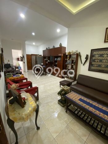 Dijual Cepat Rumah Favorit Siap Huni LB 200m2 di Gajah Mungkur, Semarang Dijual Cepat Rumah Favorit Siap Huni LB 200m2 di Gajah Mungkur, Semarang