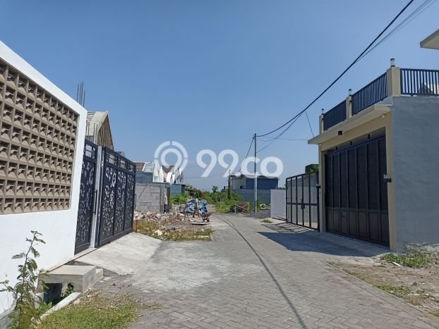 Dijual Tanah Lokasi Gununganyar, Surabaya Seluas 468m2 Dijual Tanah Lokasi Gununganyar, Surabaya Seluas 468m2
