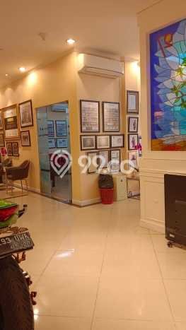Area Ramai! Ruko Dijual di Kelapa Gading untuk Bisnis Luas Bangunan 550m2 Area Ramai! Ruko Dijual di Kelapa Gading untuk Bisnis Luas Bangunan 550m2