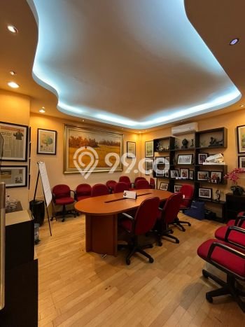 Area Ramai! Ruko Dijual di Kelapa Gading untuk Bisnis Luas Bangunan 550m2 Area Ramai! Ruko Dijual di Kelapa Gading untuk Bisnis Luas Bangunan 550m2