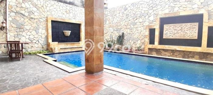 Rumah Luxury Best Area di Jakarta Selatan, DKI Jakarta Rumah Luxury Best Area di Jakarta Selatan, DKI Jakarta