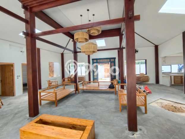 Hunian Eksklusif Siap Huni LT 1000m2 di Ubud, Gianyar Hunian Eksklusif Siap Huni LT 1000m2 di Ubud, Gianyar