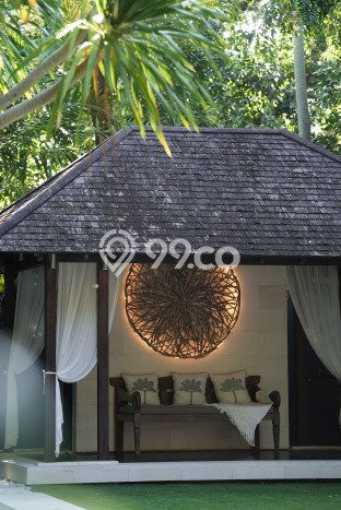 For Sale! Luxury House LT 1150m2 Desain Modern di Seminyak For Sale! Luxury House LT 1150m2 Desain Modern di Seminyak