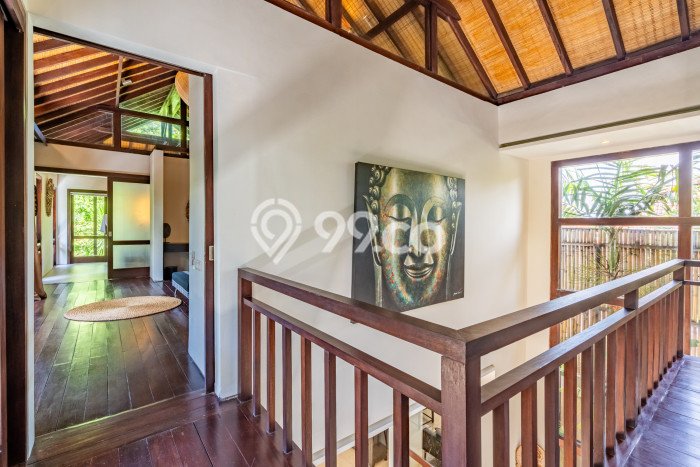 For Sale! Luxury House LT 1150m2 Desain Modern di Seminyak For Sale! Luxury House LT 1150m2 Desain Modern di Seminyak