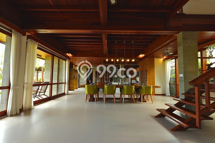 Vila Kawasan , Area 1935m2m², Lokasi Premium Vila Kawasan , Area 1935m2m², Lokasi Premium