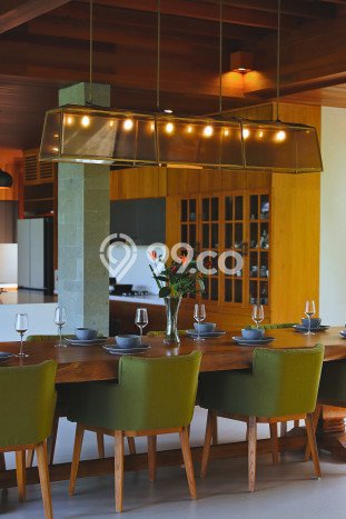Vila Kawasan , Area 1935m2m², Lokasi Premium Vila Kawasan , Area 1935m2m², Lokasi Premium