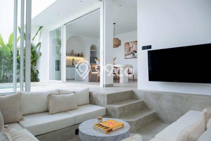 Rumah Luxury Modern Tanpa Renovasi di Pererenan Badung Rumah Luxury Modern Tanpa Renovasi di Pererenan Badung