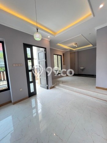 Rumah Strategis LT 133m² / LB 270m² di Pamulang, Dekat Pusat Kota, Tangerang Selatan Rumah Strategis LT 133m² / LB 270m² di Pamulang, Dekat Pusat Kota, Tangerang Selatan
