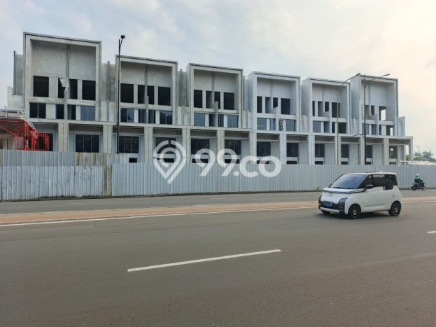 Ruko untuk Disewa di Pusat Tangerang Luas Bangunan 326m2 Ruko untuk Disewa di Pusat Tangerang Luas Bangunan 326m2
