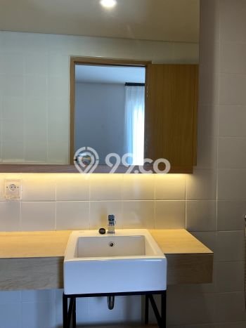 Ready to Use! Premium House LT 65m2 Desain Modern di BSD Green Wich Ready to Use! Premium House LT 65m2 Desain Modern di BSD Green Wich