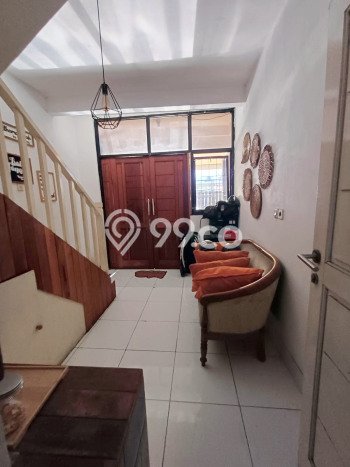Rumah Eksklusif Dijual LT 338m2 di Wonocolo, Surabaya Rumah Eksklusif Dijual LT 338m2 di Wonocolo, Surabaya
