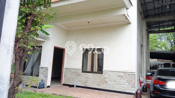 For Sale! Luxury House LT 323m2 Desain Elegan di Kendangsari For Sale! Luxury House LT 323m2 Desain Elegan di Kendangsari