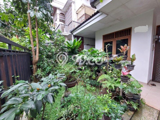 Rumah Luxury Modern Siap Huni di Lebak Bulus Jakarta Selatan Rumah Luxury Modern Siap Huni di Lebak Bulus Jakarta Selatan