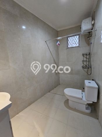 Ready to Use! Luxury House LT 156m2 Desain Elegan di Cinere Ready to Use! Luxury House LT 156m2 Desain Elegan di Cinere