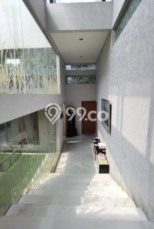 Ready to Use! Luxury House LT 660m2 Desain Modern di Sektor 7-Bintaro Ready to Use! Luxury House LT 660m2 Desain Modern di Sektor 7-Bintaro