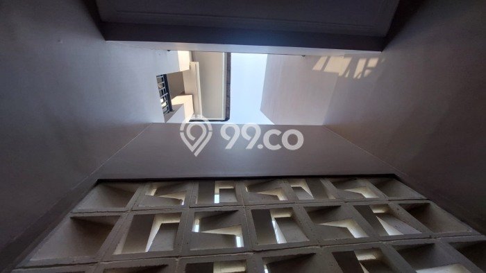 For Sale! Luxury House LT 144m2 Desain Modern di BSD Delatinos For Sale! Luxury House LT 144m2 Desain Modern di BSD Delatinos