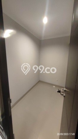 Rumah Luxury Modern Siap Huni di Bintaro Tangerang Selatan Rumah Luxury Modern Siap Huni di Bintaro Tangerang Selatan