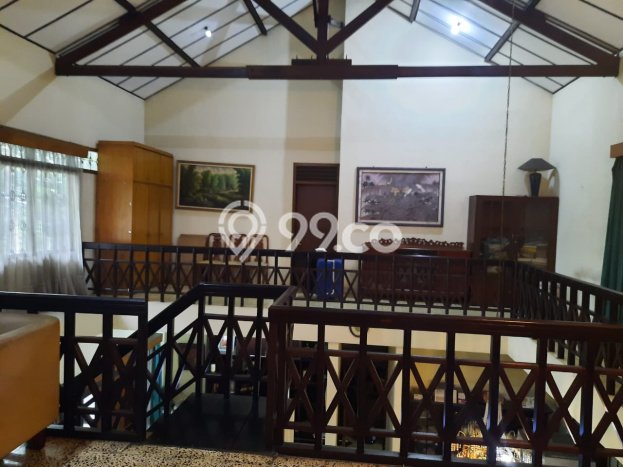 Jual Rumah Luas Elegan Dengan View Eksklusif di Bintaro, Tangerang Selatan Jual Rumah Luas Elegan Dengan View Eksklusif di Bintaro, Tangerang Selatan