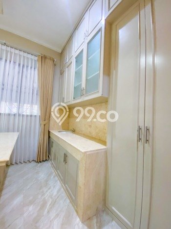 Dijual Rumah Luas Elegan Dengan View Eksklusif di Sektor 9-Bintaro, Tangerang Selatan Dijual Rumah Luas Elegan Dengan View Eksklusif di Sektor 9-Bintaro, Tangerang Selatan