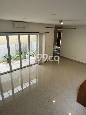 Ready to Use! Premium House LT 180m2 Desain Modern di Bintaro Ready to Use! Premium House LT 180m2 Desain Modern di Bintaro
