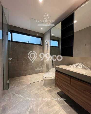Rumah Elit Modern Tanpa Renovasi di BSD Tangerang Rumah Elit Modern Tanpa Renovasi di BSD Tangerang