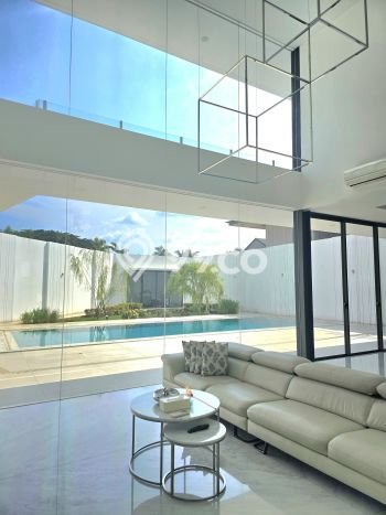 Rumah Luxury Modern Tanpa Renovasi di BSD Tangerang Rumah Luxury Modern Tanpa Renovasi di BSD Tangerang