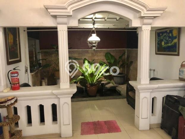 Hunian Cantik Modern Lb 250m2 di Pamulang, Tangerang Selatan Hunian Cantik Modern Lb 250m2 di Pamulang, Tangerang Selatan