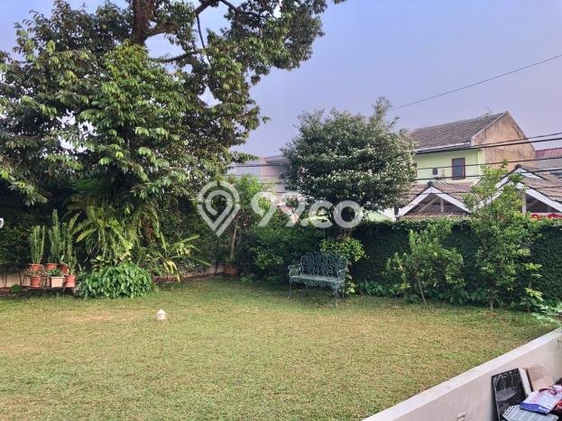 Hunian Cantik Modern Lb 250m2 di Pamulang, Tangerang Selatan Hunian Cantik Modern Lb 250m2 di Pamulang, Tangerang Selatan