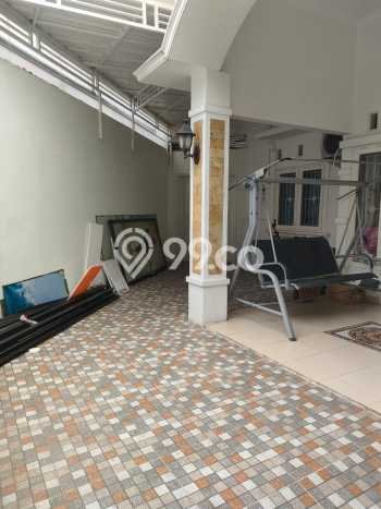 Rumah Modern 3 KT LT 279m2 di Galaxy Rumah Modern 3 KT LT 279m2 di Galaxy