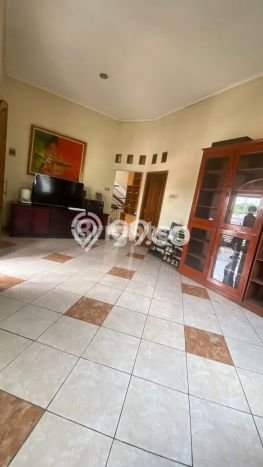 Ready to Use! Premium House LT 1230m2 Desain Elegan di Jati Asih Ready to Use! Premium House LT 1230m2 Desain Elegan di Jati Asih