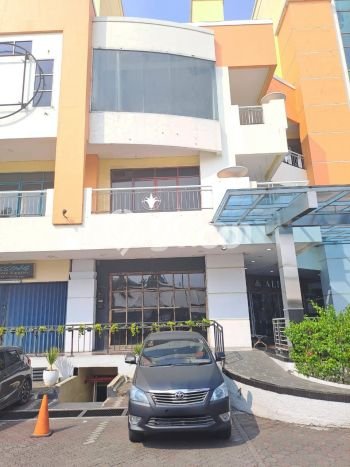 FOR SALE! Ruko di Bekasi Barat Bekasi, LT 80m2, LB 280m2 FOR SALE! Ruko di Bekasi Barat Bekasi, LT 80m2, LB 280m2
