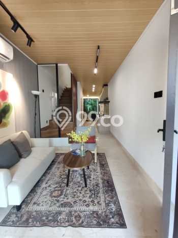 Dijual Rumah 3 Kamar Lokasi Strategis Bagus dan Strategis di Kebayoran Lama Dijual Rumah 3 Kamar Lokasi Strategis Bagus dan Strategis di Kebayoran Lama