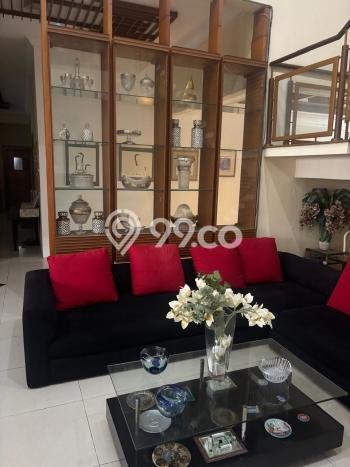 For Sale! Luxury House LT 1830m2 Desain Elegan di Bekasi Kota For Sale! Luxury House LT 1830m2 Desain Elegan di Bekasi Kota