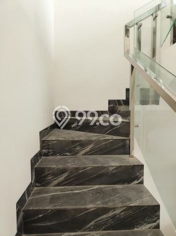 Hunian Elit LB 302m2 Siap Pakai Desain Elegan di Kalideres, Jakarta Barat Hunian Elit LB 302m2 Siap Pakai Desain Elegan di Kalideres, Jakarta Barat