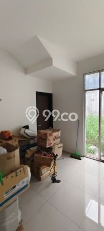 Jual Rumah Mewah Elegan Dengan View Eksklusif di Pegadungan, Jakarta Barat Jual Rumah Mewah Elegan Dengan View Eksklusif di Pegadungan, Jakarta Barat