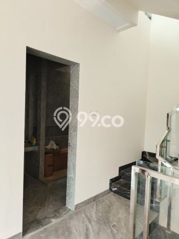 Hunian Elit LB 302m2 Siap Pakai Desain Elegan di Kalideres, Jakarta Barat Hunian Elit LB 302m2 Siap Pakai Desain Elegan di Kalideres, Jakarta Barat