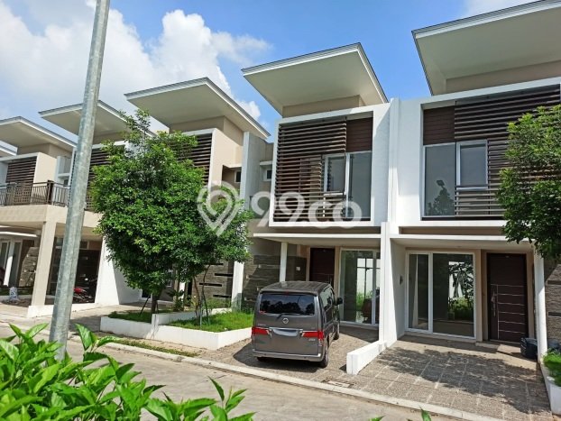 Jual Rumah Mewah Elegan Dengan View Eksklusif di Pegadungan, Jakarta Barat Jual Rumah Mewah Elegan Dengan View Eksklusif di Pegadungan, Jakarta Barat