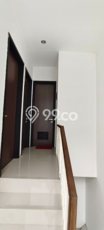 Jual Rumah Mewah Elegan Dengan View Eksklusif di Pegadungan, Jakarta Barat Jual Rumah Mewah Elegan Dengan View Eksklusif di Pegadungan, Jakarta Barat