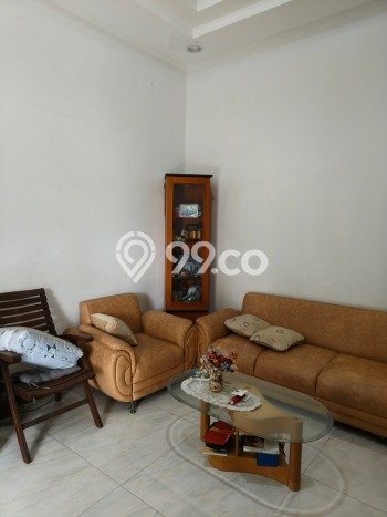 Rumah Mewah LB 320m2 Siap Pakai Desain Elegan di Kalideres, Jakarta Barat Rumah Mewah LB 320m2 Siap Pakai Desain Elegan di Kalideres, Jakarta Barat
