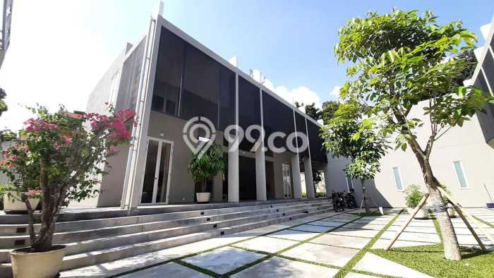 Unit Kantor Dijual di Coblong Bandung Luas Tanah 995m2, Luas Bangunan 517m2 Unit Kantor Dijual di Coblong Bandung Luas Tanah 995m2, Luas Bangunan 517m2