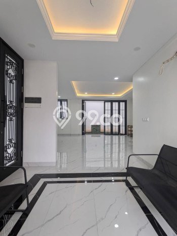 Rumah Mewah LB 260m2 Siap Huni Desain Elegan di Pejaten, Jakarta Selatan Rumah Mewah LB 260m2 Siap Huni Desain Elegan di Pejaten, Jakarta Selatan