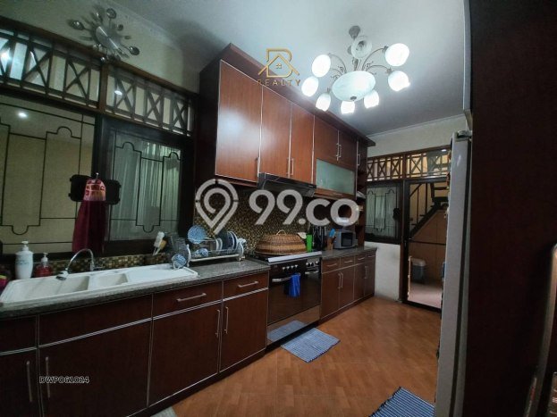 Dijual Hunian Mewah dengan Fasilitas Sekitar Komplit di Pancoran, Jakarta Selatan Dijual Hunian Mewah dengan Fasilitas Sekitar Komplit di Pancoran, Jakarta Selatan