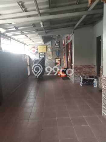 For Sale! Luxury House LT 155m2 Desain Modern di Cawang For Sale! Luxury House LT 155m2 Desain Modern di Cawang