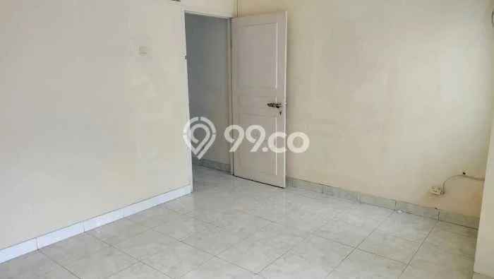 Rumah kawasan , Dekat Pusat Kota, 4 KT, Luas 115m2m² Bangunan 200m2m² Rumah kawasan , Dekat Pusat Kota, 4 KT, Luas 115m2m² Bangunan 200m2m²