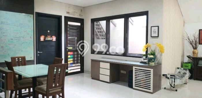 Rumah Elit LB 450m2 Siap Pakai Desain Elegan di Sunter, Jakarta Utara Rumah Elit LB 450m2 Siap Pakai Desain Elegan di Sunter, Jakarta Utara